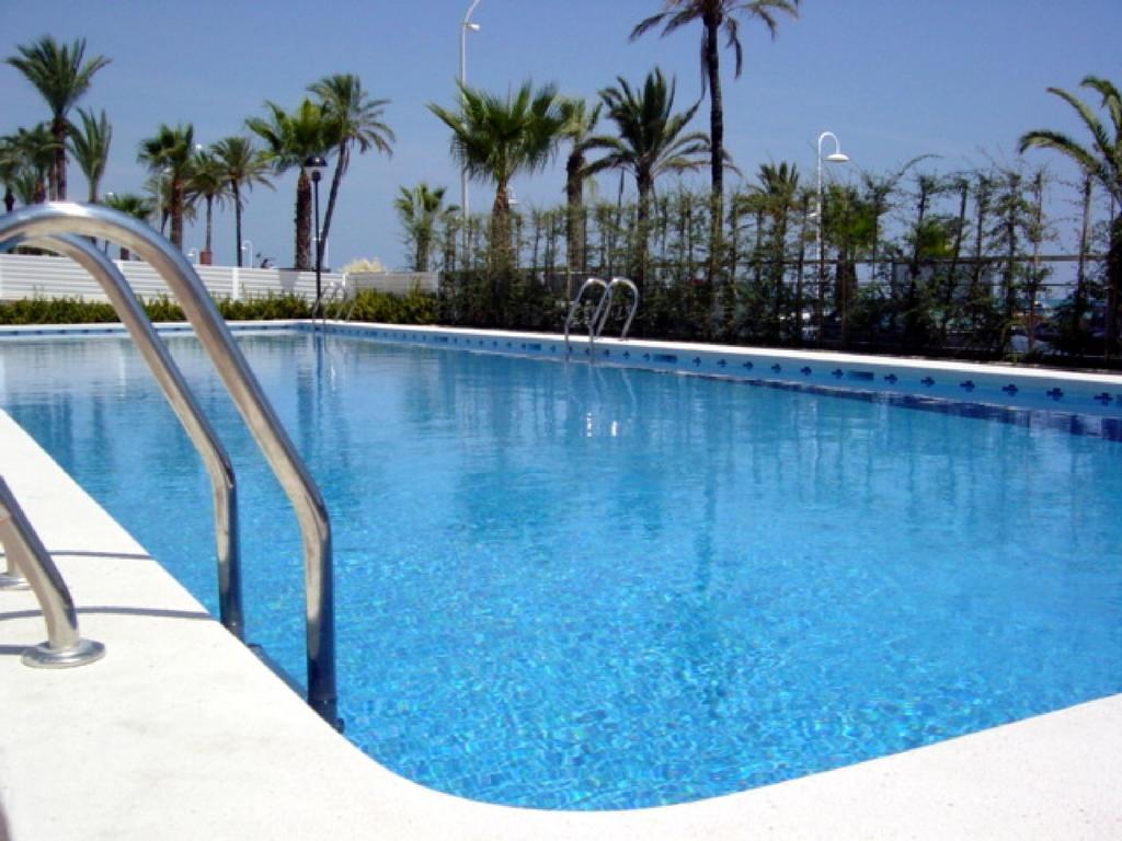 Apartamentos Deluxe Playa Norte Peniscola Luaran gambar