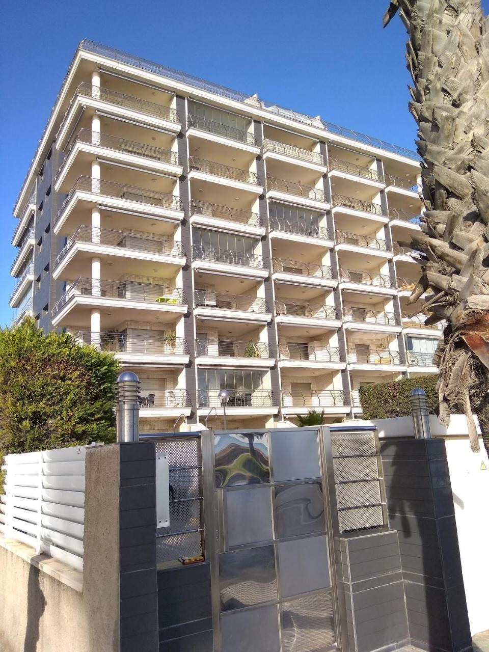 Apartamentos Deluxe Playa Norte Peniscola Luaran gambar